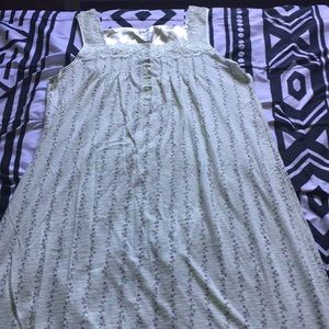 Woman’s night gown